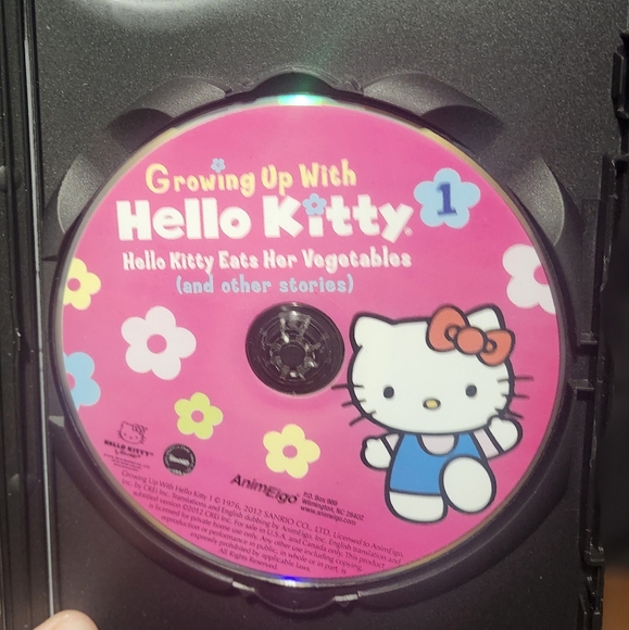 Growing Up with Hello Kitty 1 DVD - Picture 3 of 3